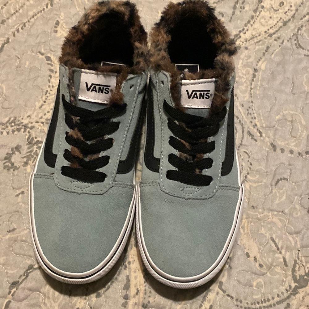 NWOT - Vans - Faux Fur lined - Gorgeous light Sage color - platforms